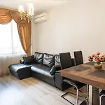 The Paradise מלון דירות פרימורסקו