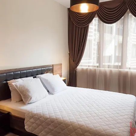 The Paradise Апартхотел