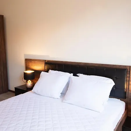 公寓式酒店 The Paradise