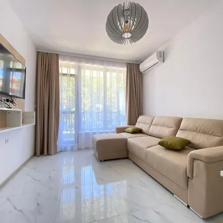 The Paradise 普里莫尔斯科