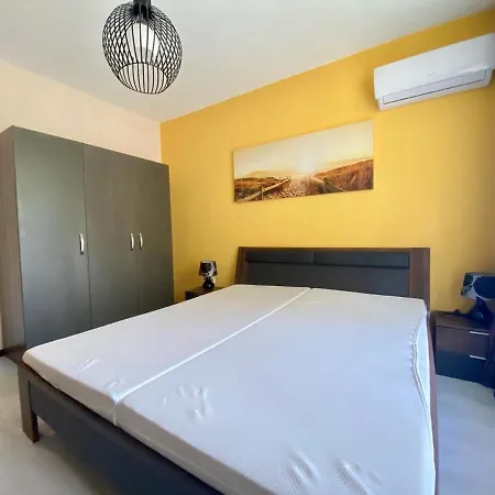 The Paradise 普里莫尔斯科