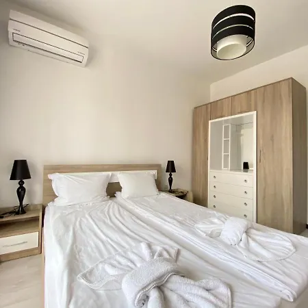 公寓式酒店 The Paradise 3*