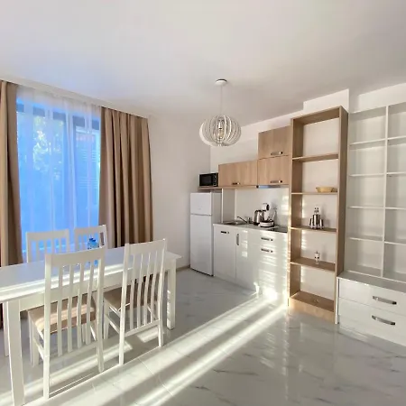 Apartmanhotel The Paradise 3*