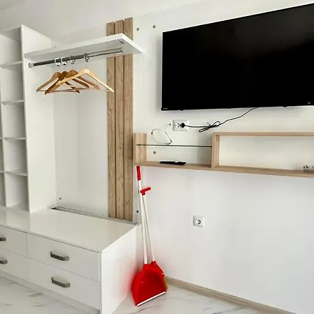 The Paradise Apartmanhotel 3*