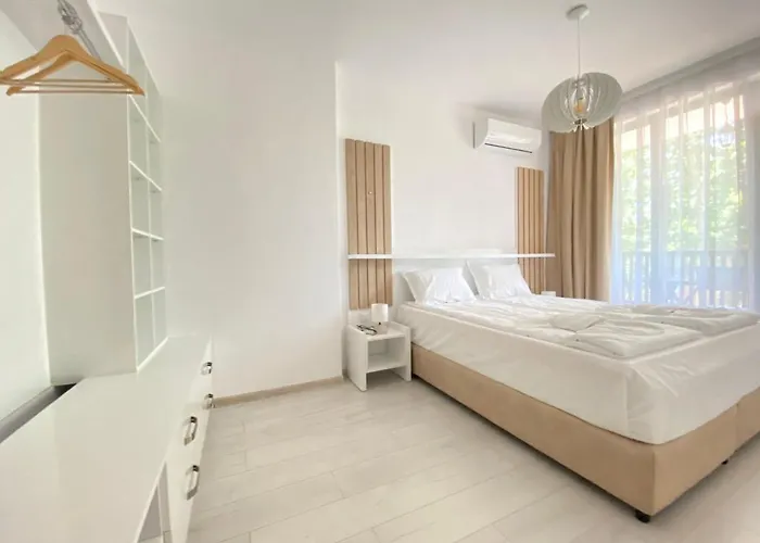 The Paradise Aparthotel Primorsko