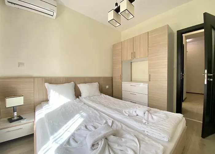 The Paradise 3* פרימורסקו