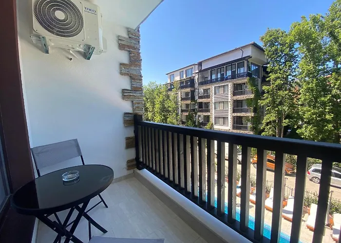 The Paradise Aparthotel 3*